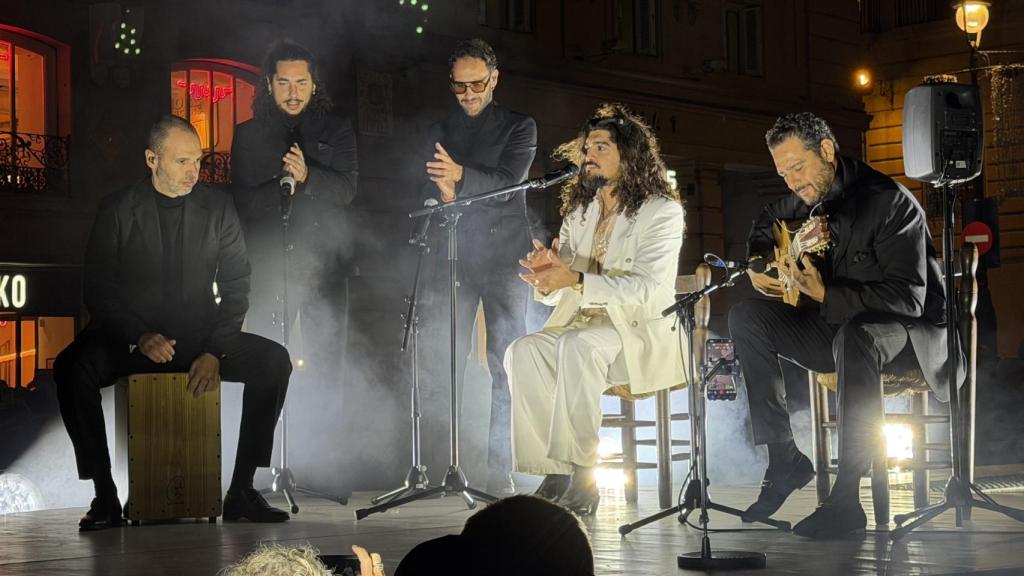 Actuación de Israel Fernández