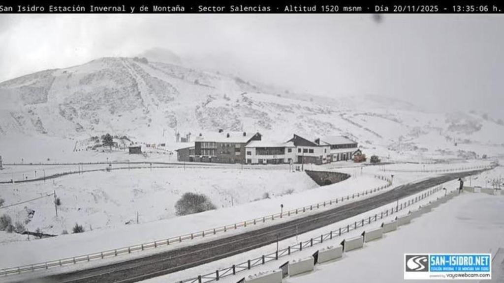 Webcam de la estación de San Isidro, este mediodía
