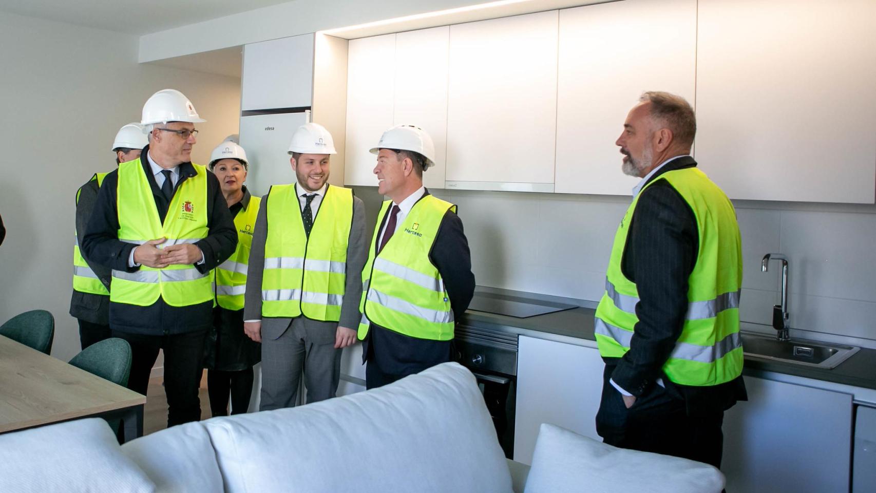 Visita a la obra y el proyecto piloto de nuevas viviendas de alquiler asequible en Guadalajara.