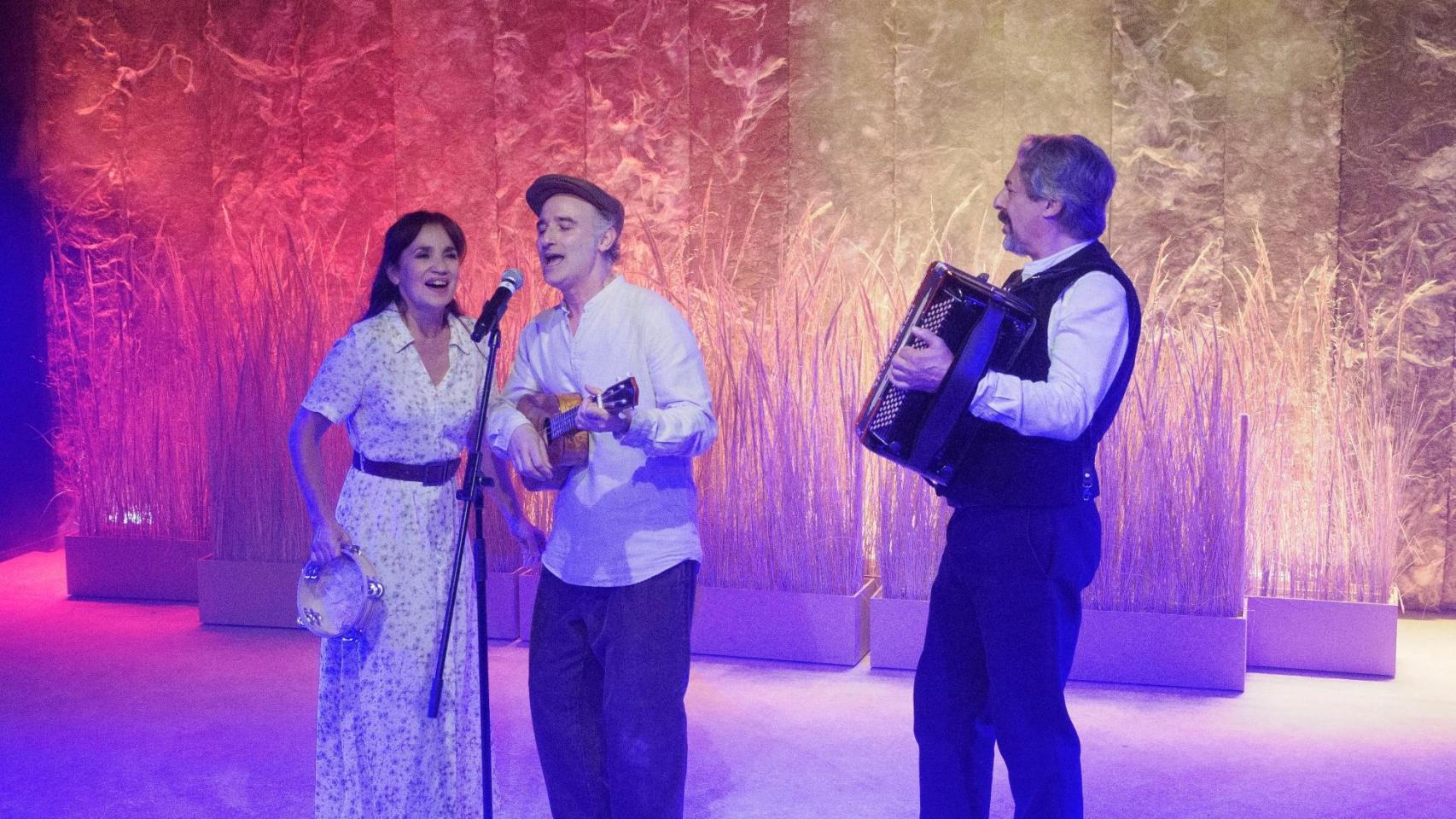 Un momento de 'Aromas de soledad', en el Teatro Fernán Gómez. Foto: Esther Vázquez