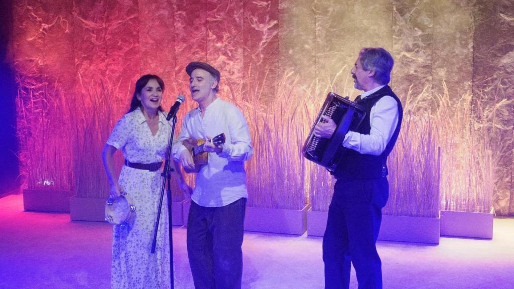 Un momento de 'Aromas de soledad', en el Teatro Fernán Gómez. Foto: Esther Vázquez