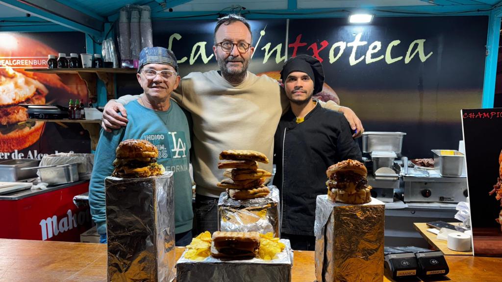 La plantilla de La Pintxoteca en Cíes Market