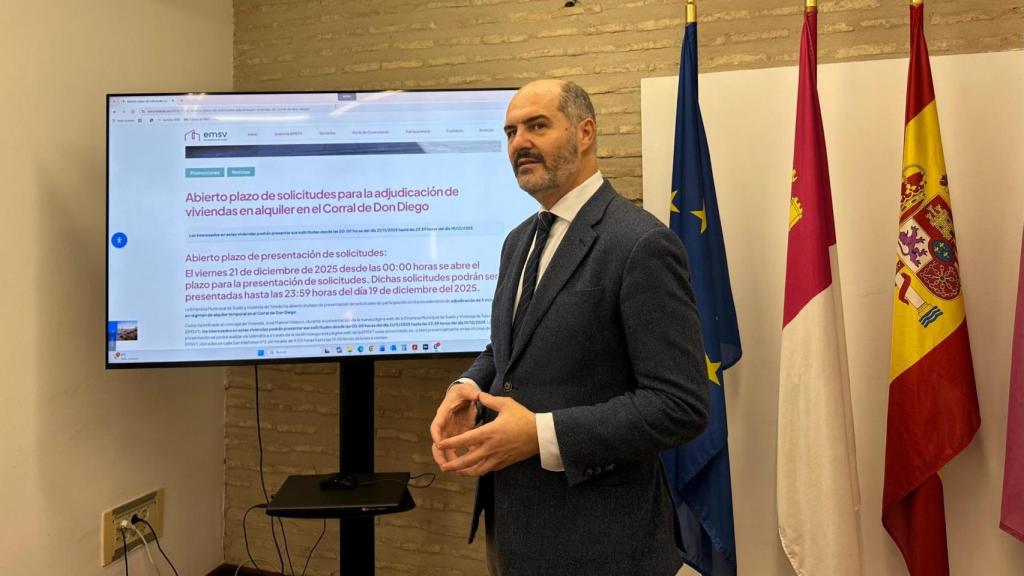 El concejal de Vivienda, José Manuel Velasco, ha presentado este jueves la nueva web de la empresa pública.