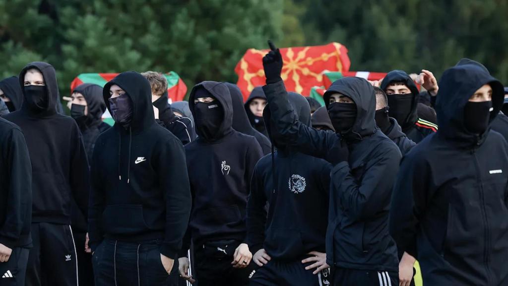 Radicales violentos de izquierda en la Universidad de Navarra.