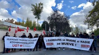 Concentración de los trabajadores del Zambrana, este jueves