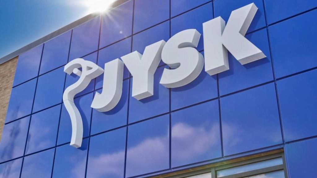 Fachada Jysk.