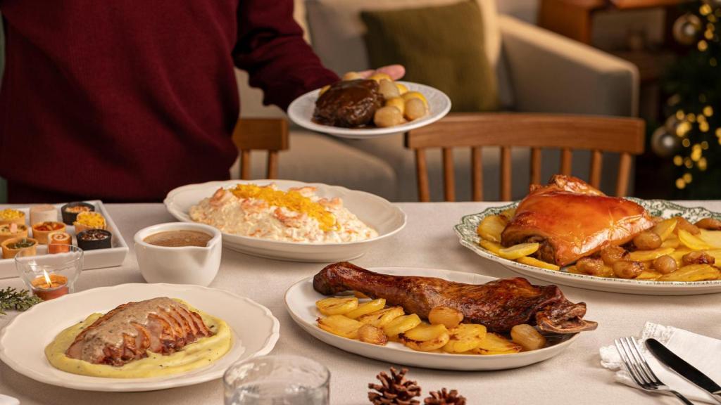 Bodegón de comida preparada por Mercadona.