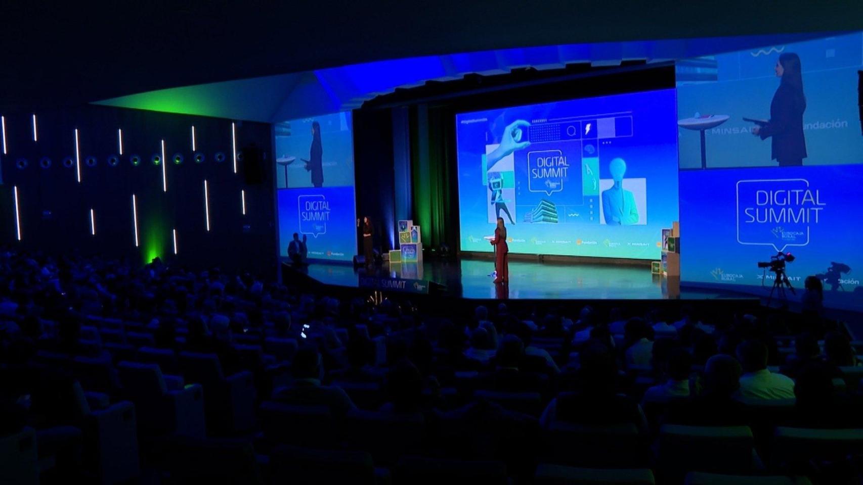 Evento Digital Summit de Eurocaja Rural.