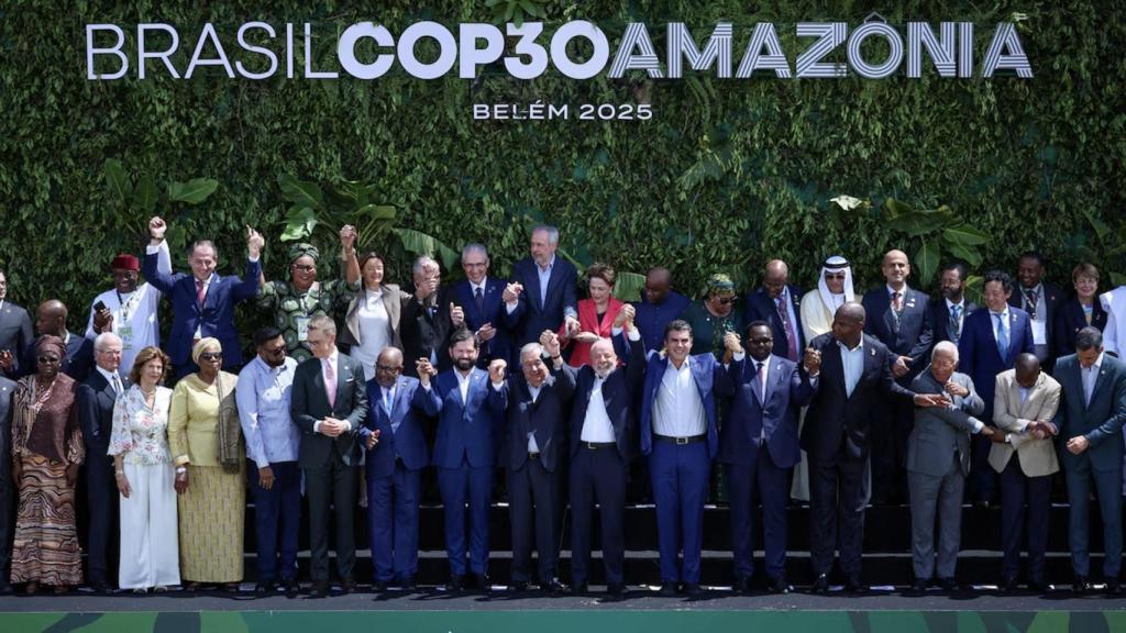 Foto de familia en la COP30.