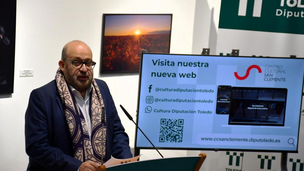 Arribas presenta la nueva web del Centro Cultural San Clemente.