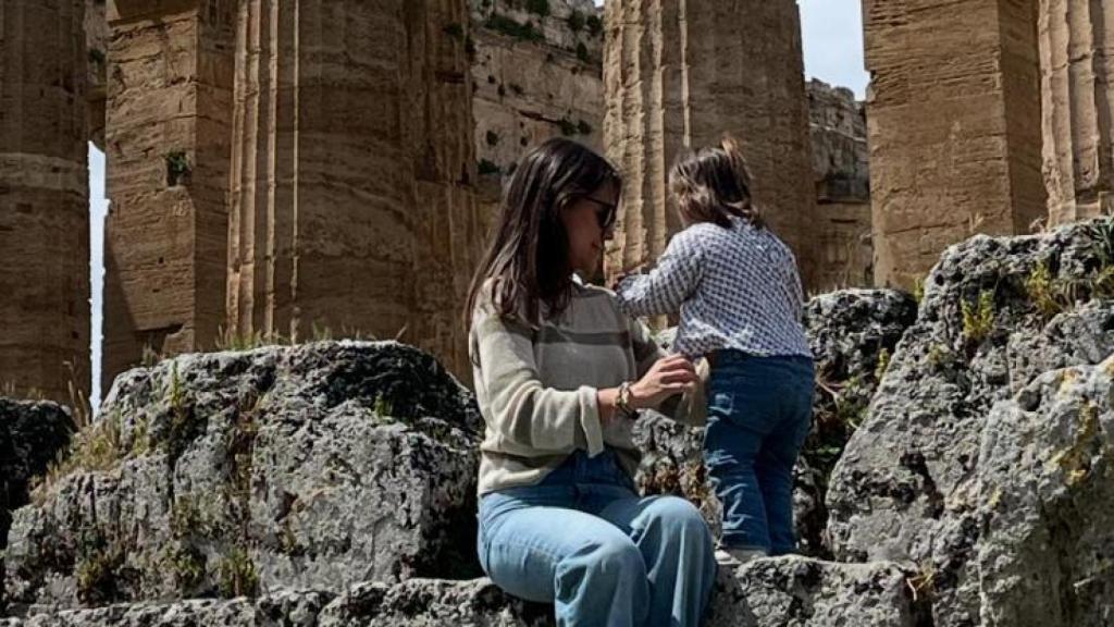 Marta y Lola, madre e hija en adopción. Cedida