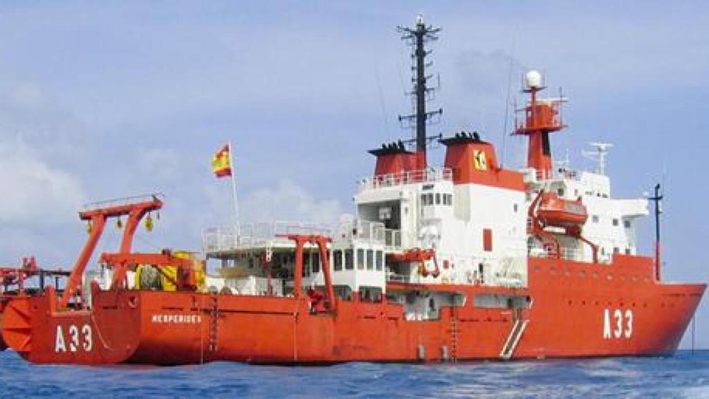 El buque de investigación oceanográfica “Hespérides”.