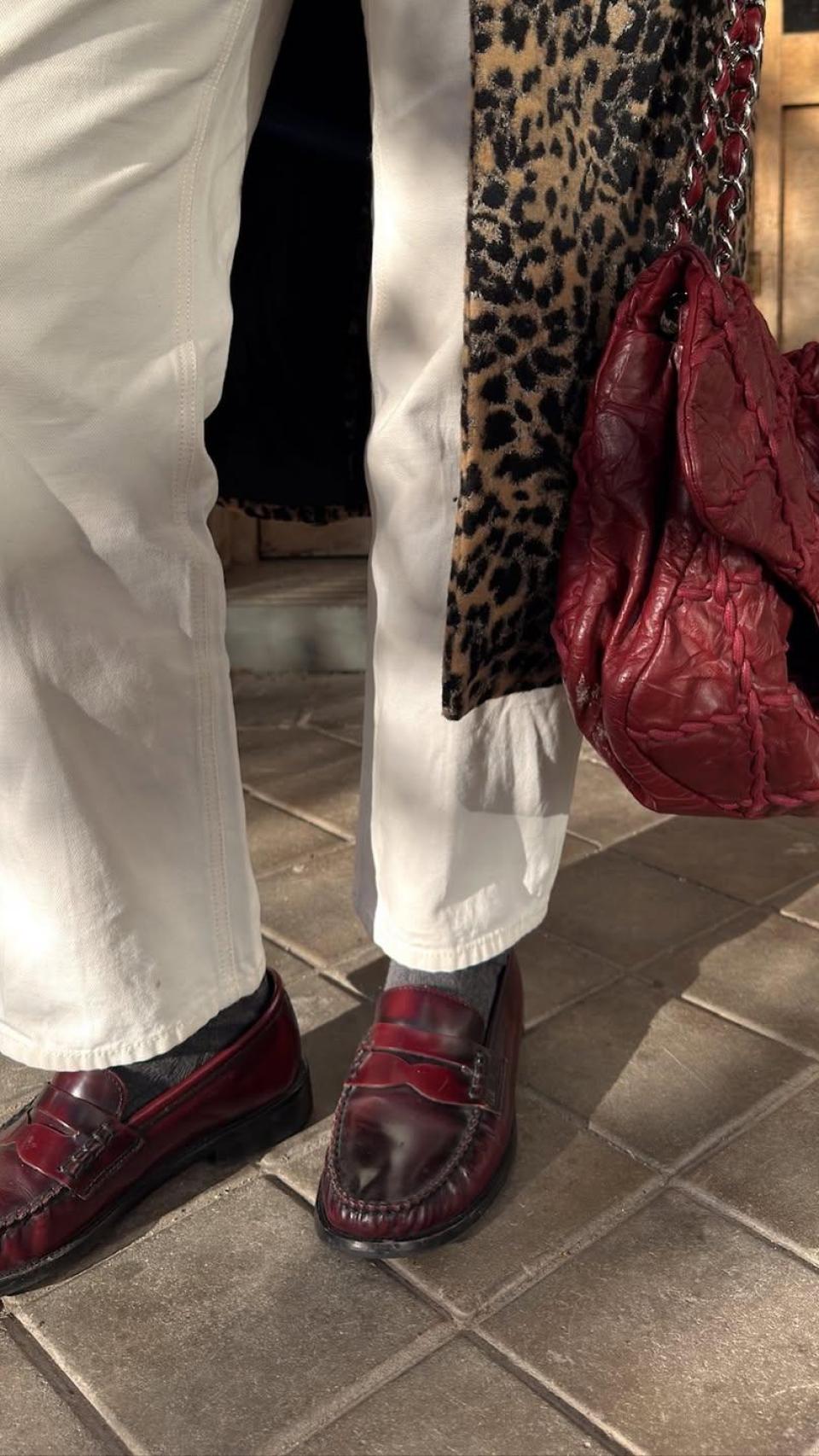 María García de Jaime luce uno de sus outfits en su perfil de Instagram.