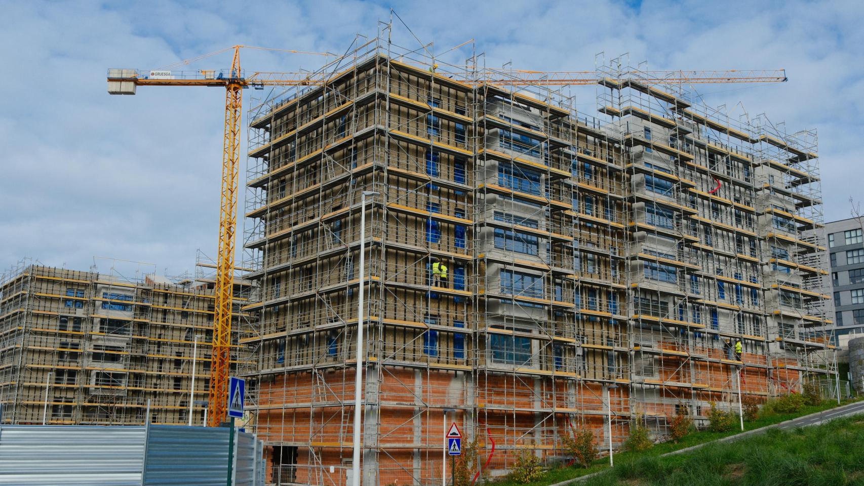 Vivienda en construcción en Xuxán.