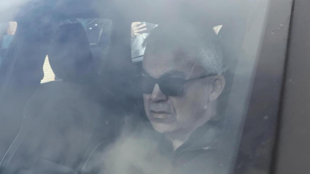 Santos Cerdan ao chegar à sua casa em Milagro, Navarra, após 142 anos de prisão.