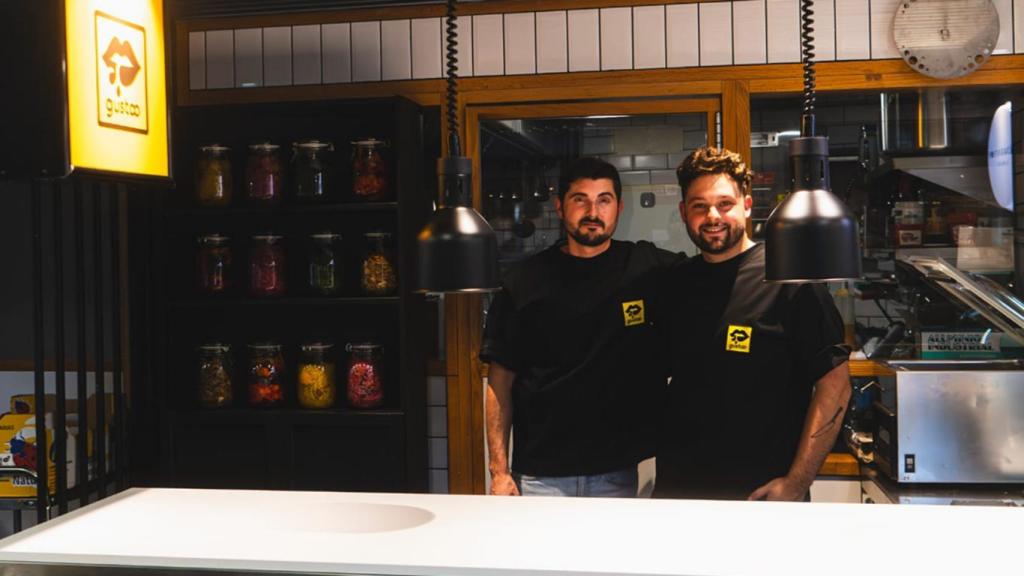 Aldo y Jorge, chefs de Gustoo