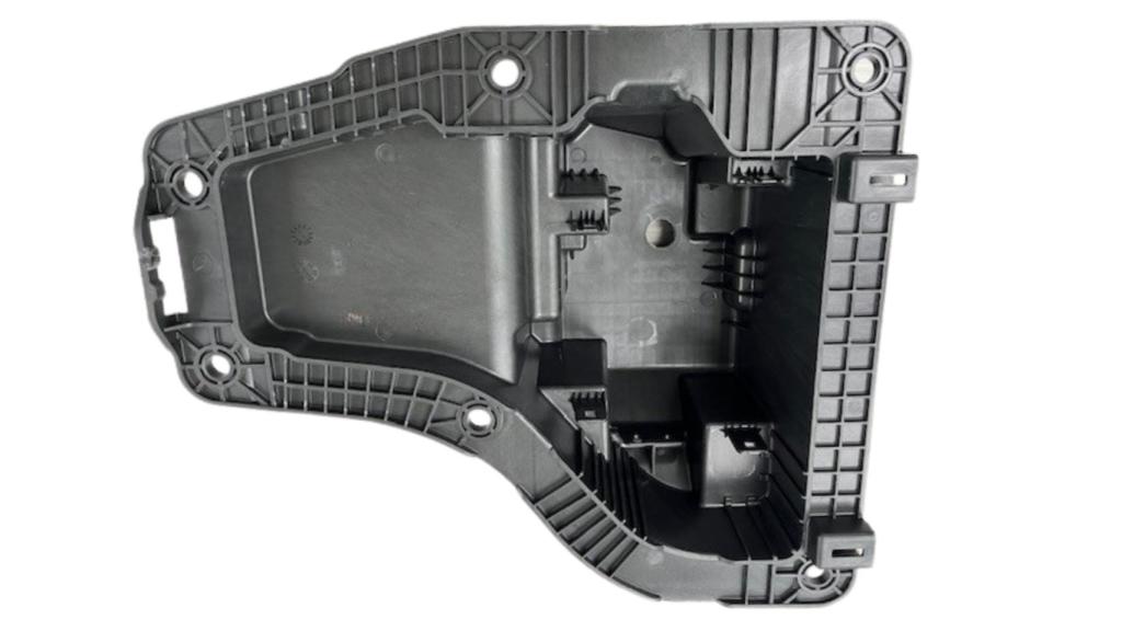 Una pieza de coche hecha con el plástico reforzado con grafeno.