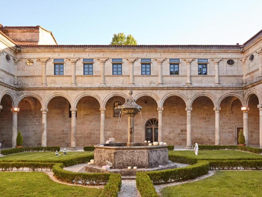 Antiguo campo de concentración en el monasterio de San Clodio. https://www.eurostarshotels.com