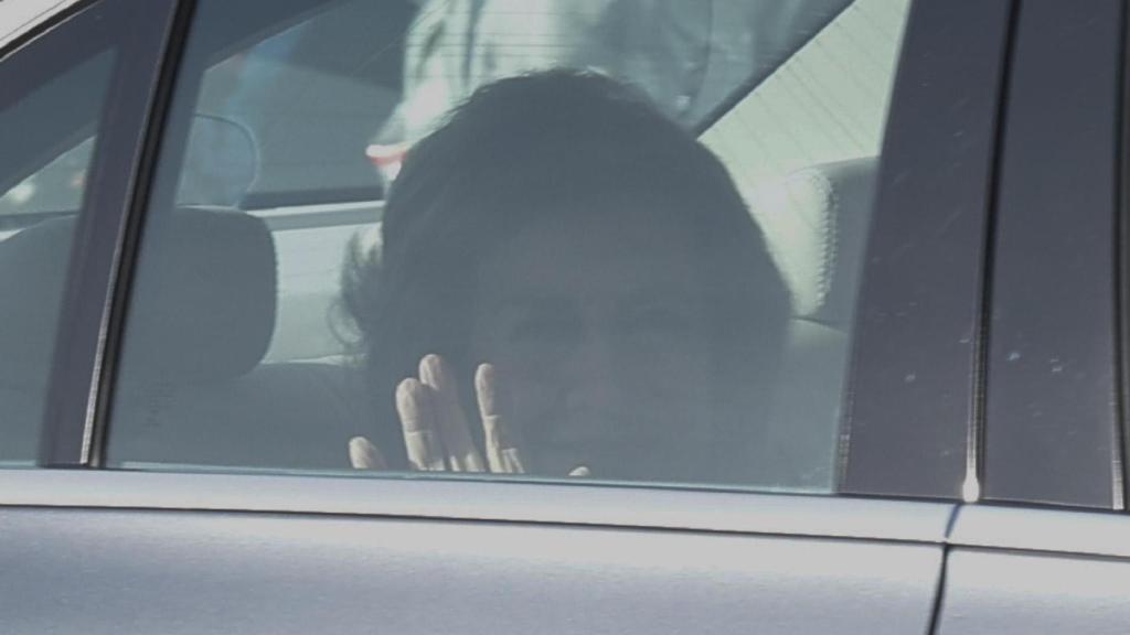 Rainha Sofia ao chegar ao Palácio El Pardo neste sábado, 22 de novembro.