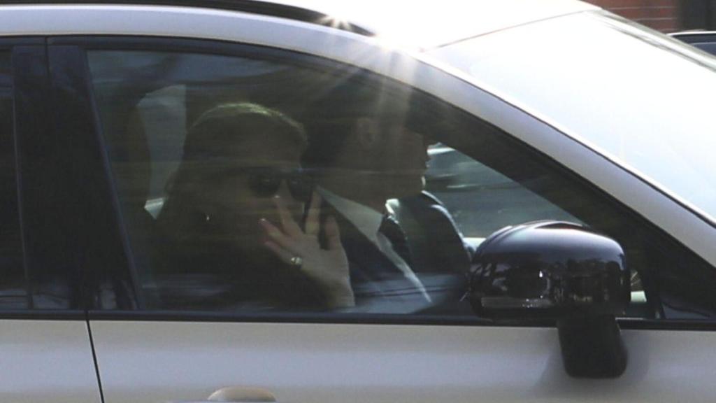 A Infanta Elena chega ao Palácio El Pardo acompanhada de seu filho Froilan.