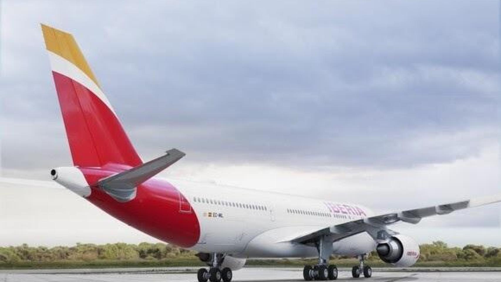 Un avión de Iberia en una foto de archivo.