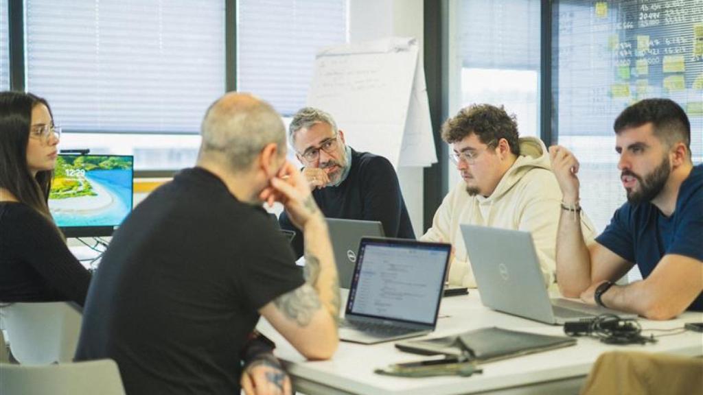 Equipo de Vidiv en una jornada de trabajo.