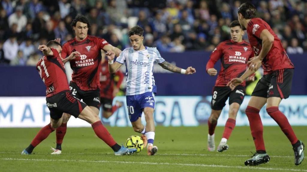 Málaga CF vs. CD Mirandés de Segunda División, en directo: minuto a minuto, alineaciones, goles y estadísticas
