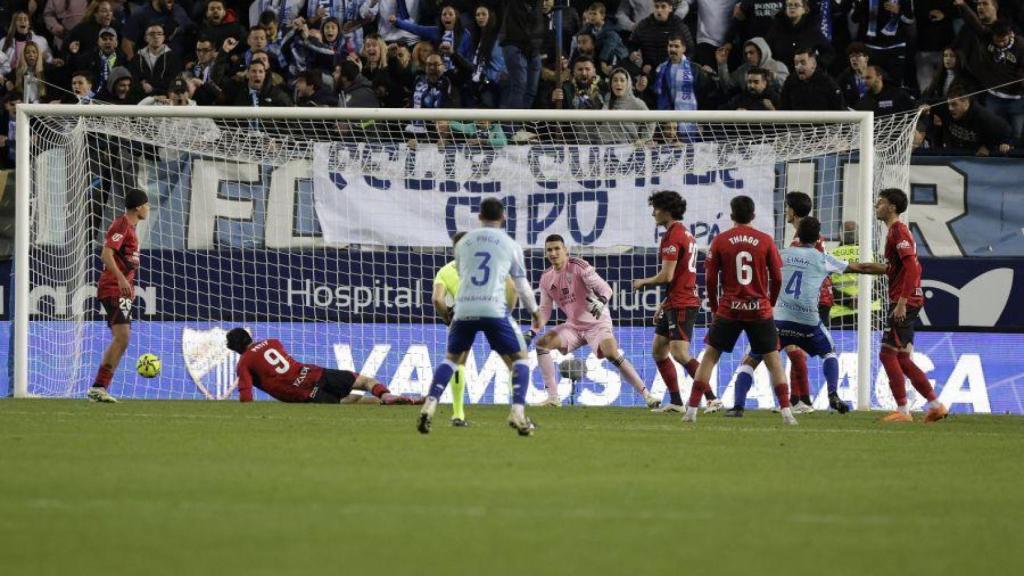 El gol de Einar Galilea que le da la victoria al Málaga en el último suspiro contra el Mirandés.