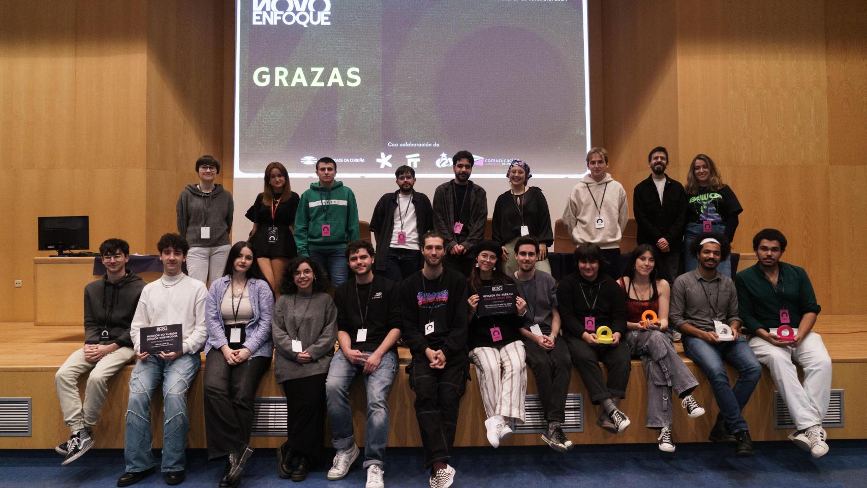 Parte del equipo de Novo Enfoque.