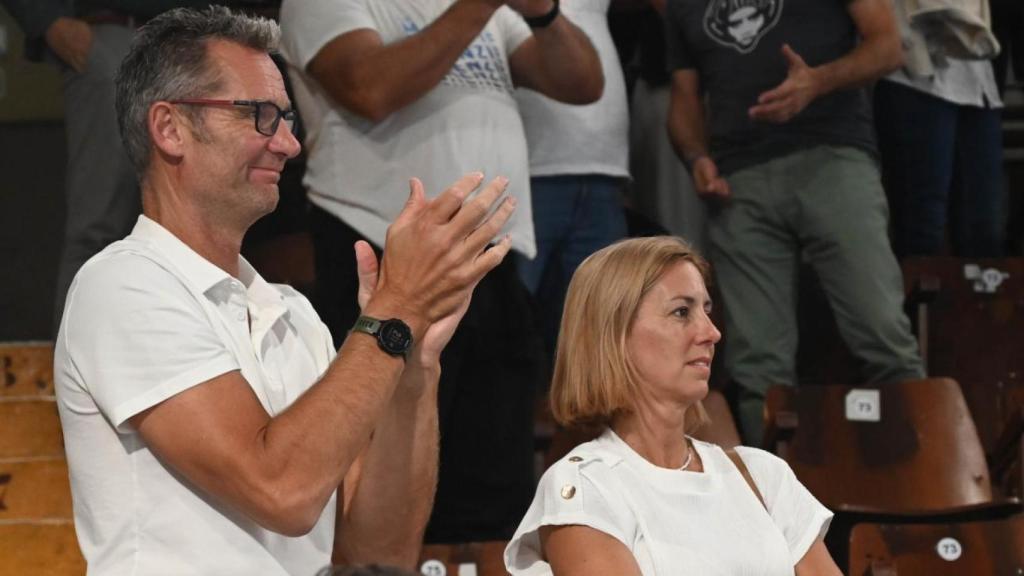 Iñaki Urdangarin, junto a su pareja, Ainhoa Armentia.