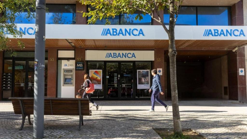 Una oficina de Abanca en Portugal, ya con marca única.
