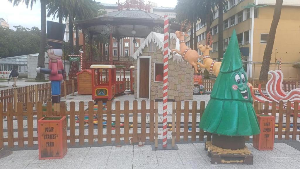El tren de Navidad en los Jardines