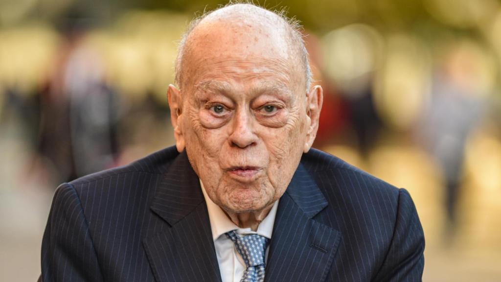 Jordi Pujol, a su llegada a la izada de la 'senyera', el pasado mes de septiembre en Barcelona.