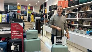 Óscar, administrador único de Josan Equipajes.