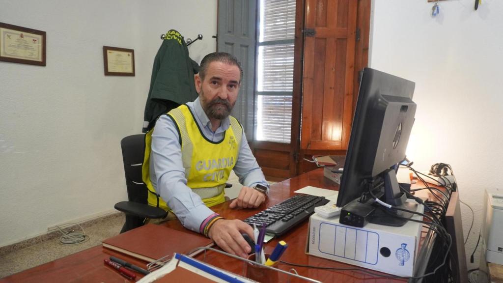 El agente reconoce que hay frustración cuando no pueden liberar a todas las víctimas en una operación.