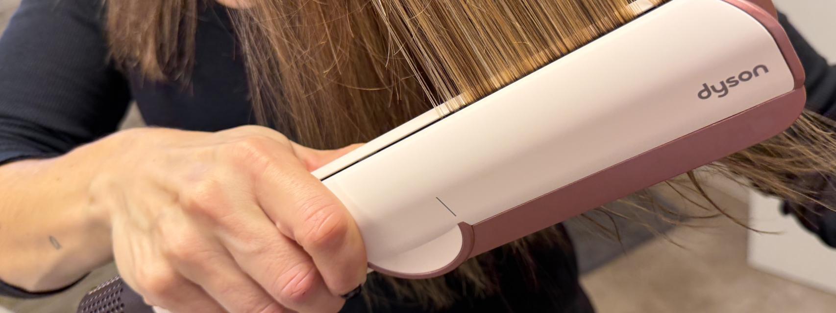 Dyson Airstrait