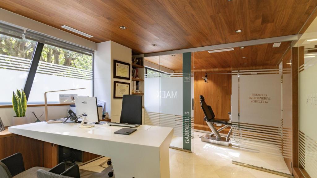 Clínica MAEX Ferreras en Ferrol.