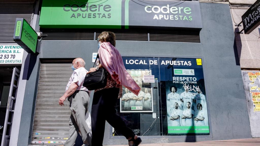 Imagen de un local de apuestas de Codere en Madrid.