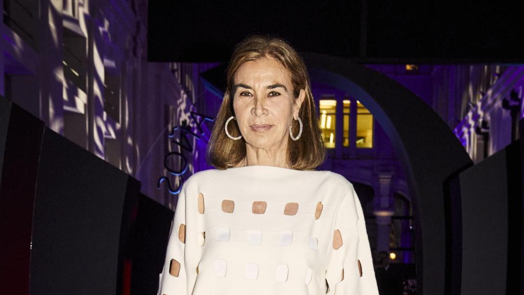 La escritora Carmen Posadas en el X aniversario de EL ESPAÑOL