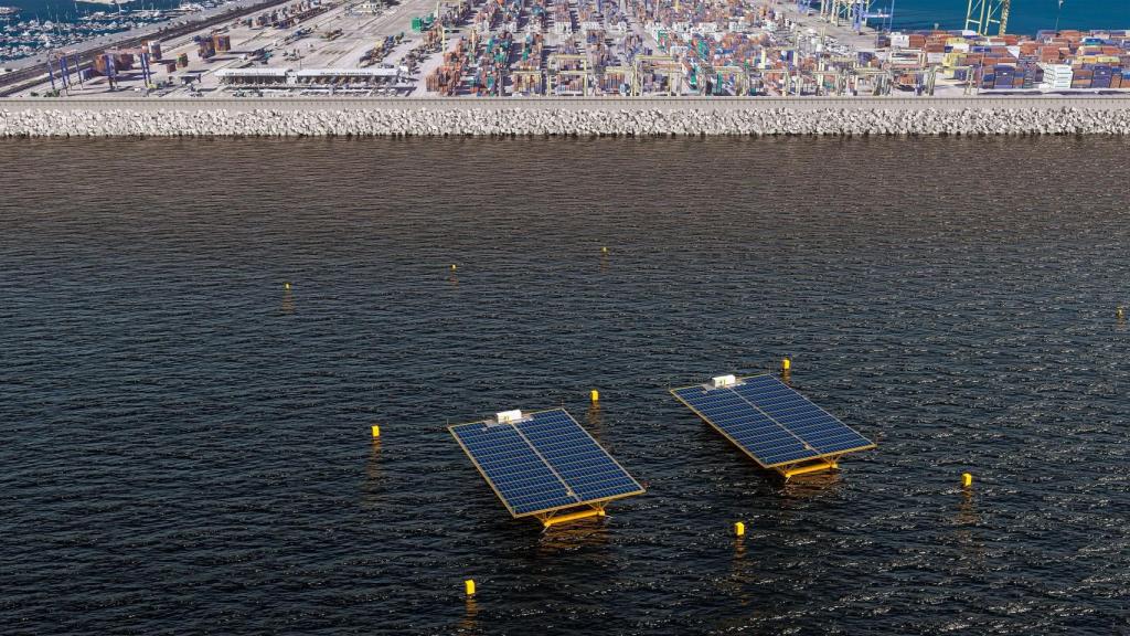 Proyecto pionero en España de fotovoltaica flotante en mar abierto de Naturgy
