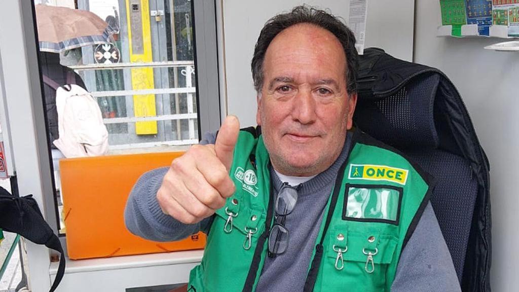 Vicente Marcos, el vendedor de la ONCE que ha repartido el premio en León