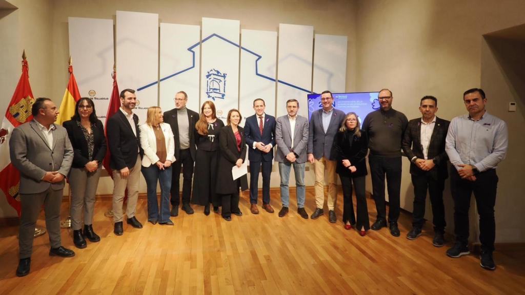 Los grupos de la Diputación de Valladolid que han leído el manifiesto en este 25-N