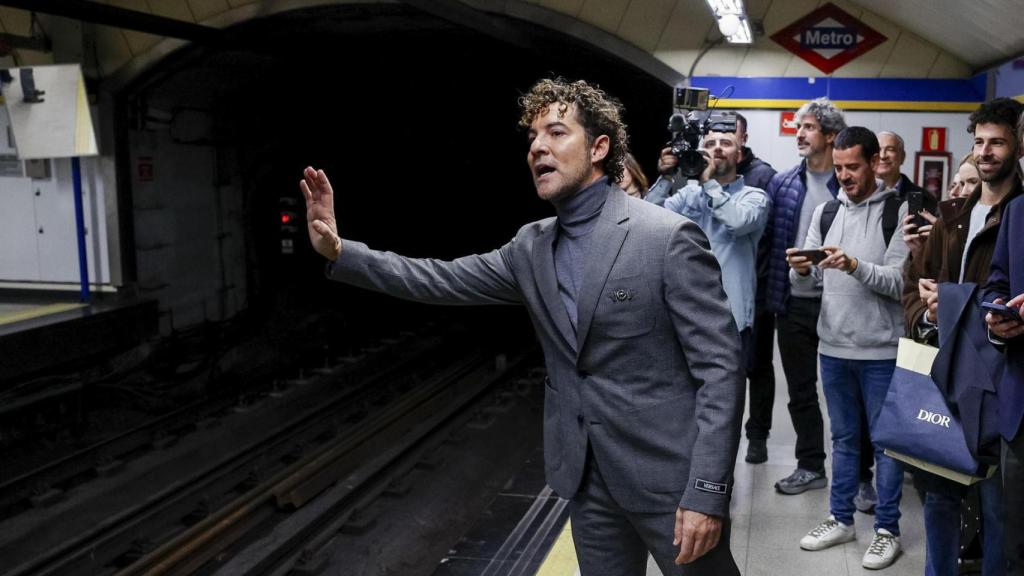 David Bisbal, en el Metro de Madrid.