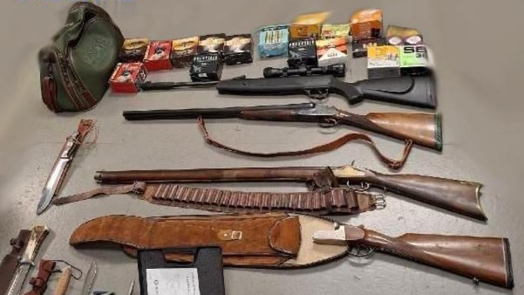 Las armas intervenidas al detenido en su domicilio de Palencia