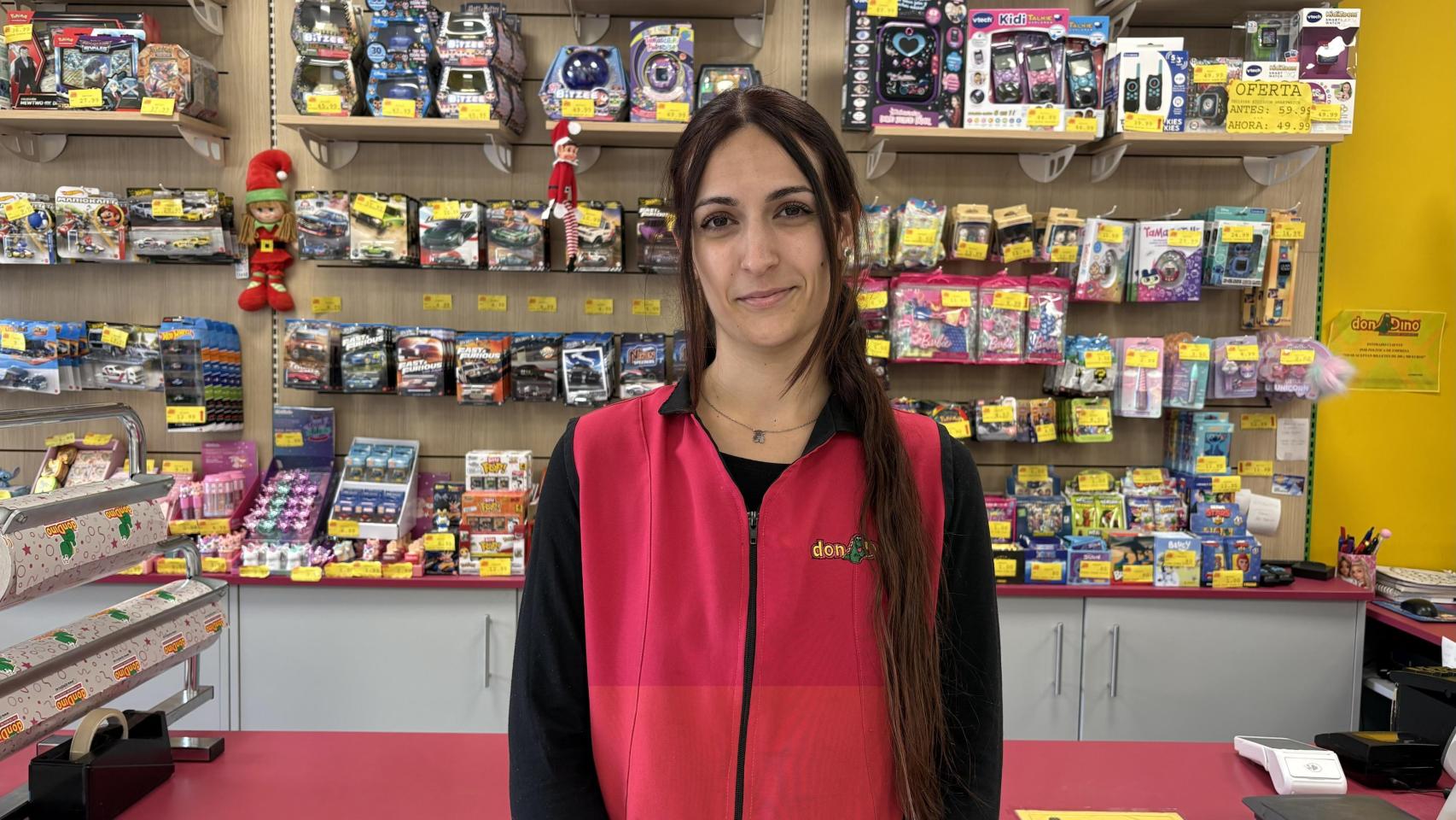Sandra Díaz López, encargada de tienda en Don Dino Alicante.
