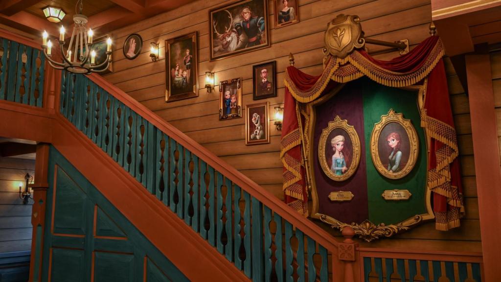Nordic Crowns Tavern en World of Frozen de París.
