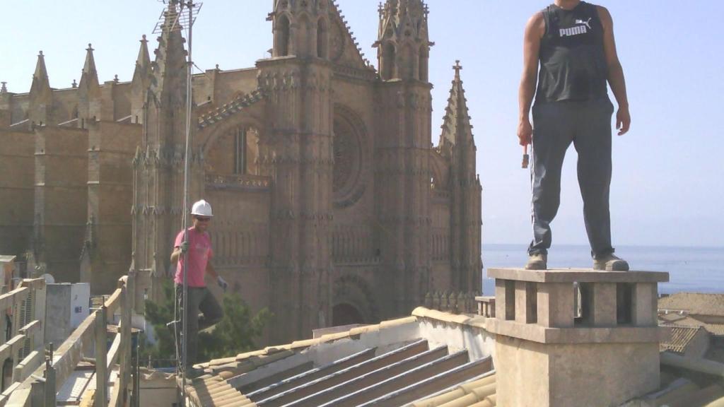 Antonio Muñoz Cano, hermano de Paqui Muñoz y cuñado de Santos Cerdán, fue el único peón contratado por Servinabar para las reformas del Puente de Sevilla, según señala el informe de la UCO.