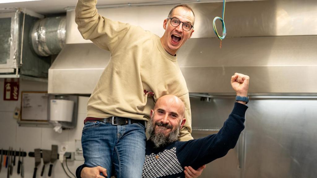 Víctor e Ibán, dos de los socios del nuevo restaurante.