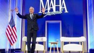 Robert F. Kennedy Jr. durante la cumbre inaugural Make America Healthy Again (MAHA).