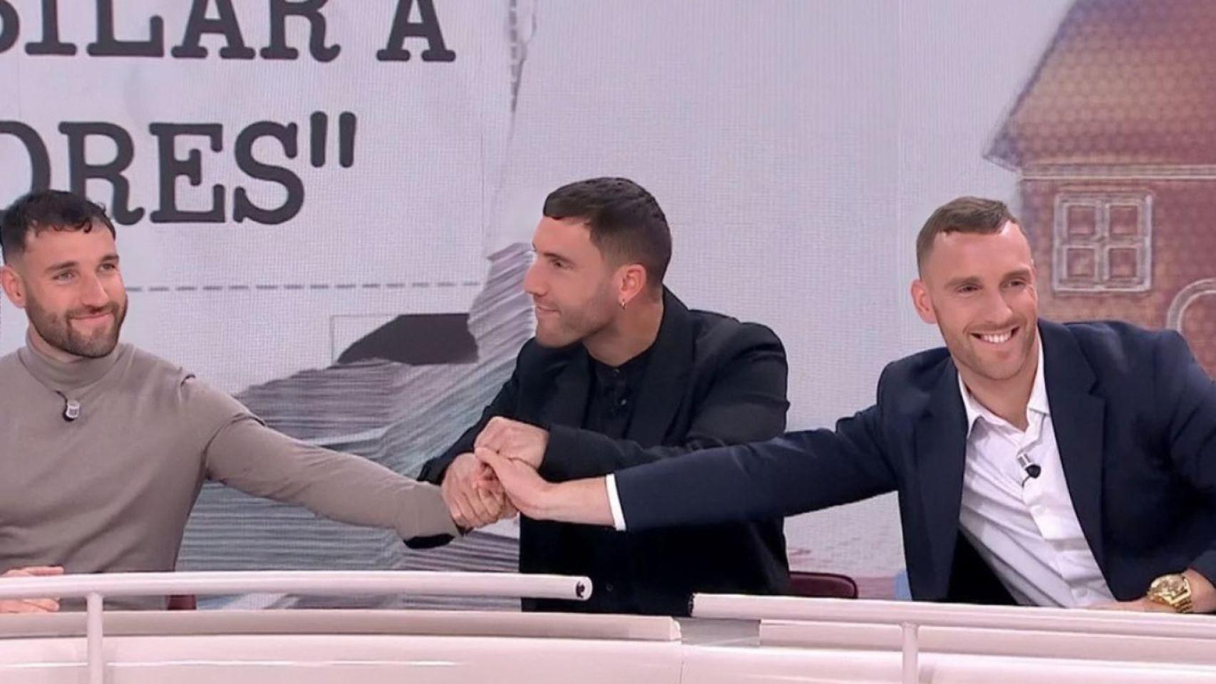 De izquierda a derecha: Fabián, Francisco y Ezequiel Marcos, dueños de una empresa de gestión de alquileres.